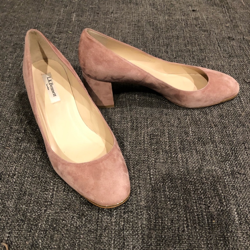 LK Bennett light pink suede heel